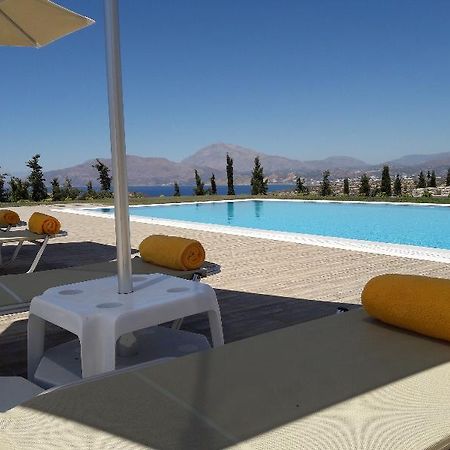 Orelia Cretan Villas & Deluxe Apartments Камиларион Екстериор снимка
