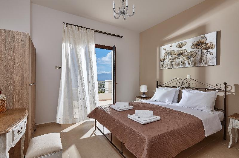 Orelia Cretan Villas & Deluxe Apartments Камиларион Екстериор снимка